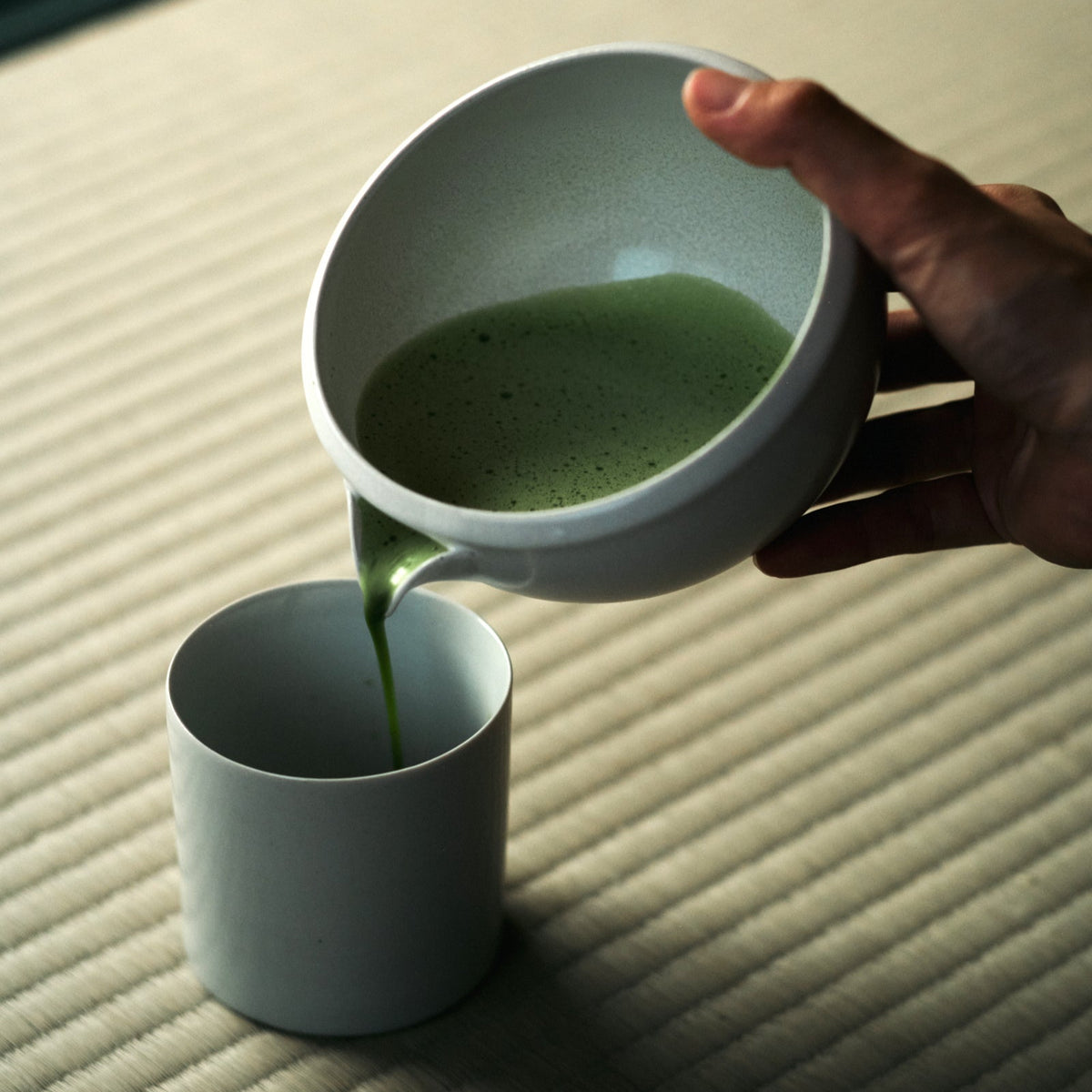 ORIGAMI Katakuchi Matcha Bowl Pour