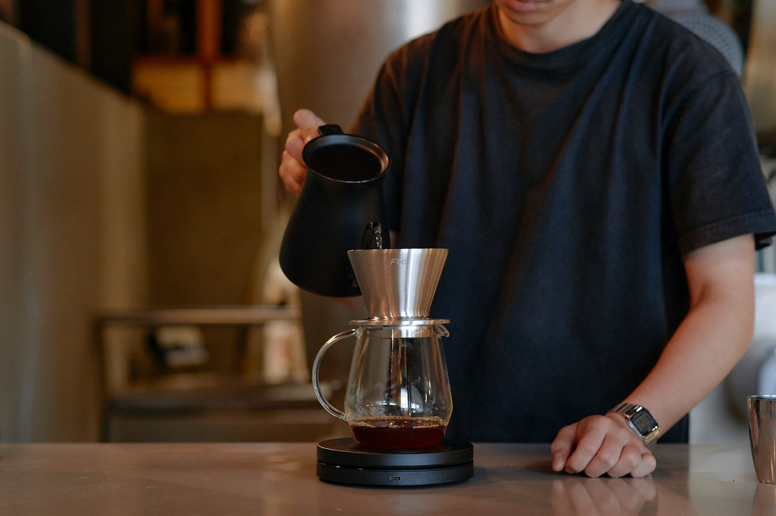 Our Basic Recipe for Light-Roast Coffee Brewed with FLO Dripper