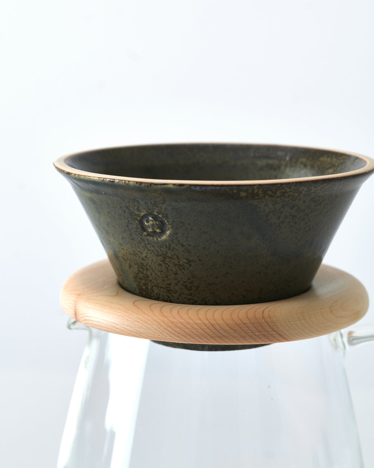 tukumo Dripper &quot;Seto-yaki&quot; by little flower coffee